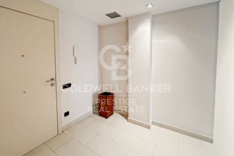 3 bedrooms apartment for sale in Barcelona, Catalonia, Spain № 7781 - photo 6