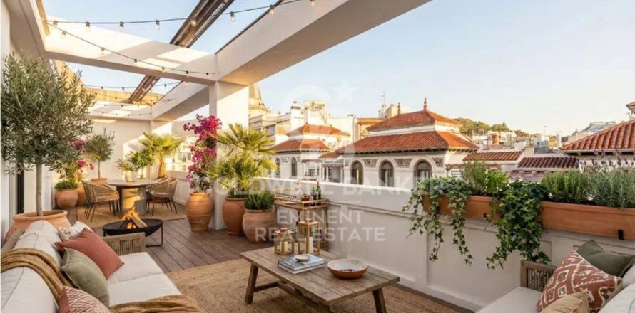3 bedrooms penthouse for sale in Barcelona, Catalonia, Spain № 7776