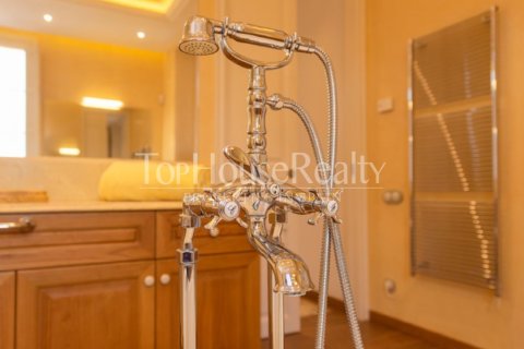 9 bedrooms villa for sale in Pedralbes, Barcelona, Catalonia, Spain № 2345 - photo 13