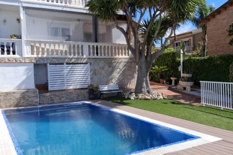 5 bedrooms townhouse for sale in Castelldefels, Barcelona, Catalonia, Spain № 8343
