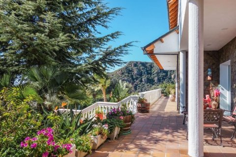 6 bedrooms house for sale in Gava, Barcelona, Catalonia, Spain № 8452 - photo 8