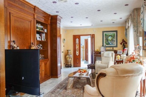 6 bedrooms house for sale in Gava, Barcelona, Catalonia, Spain № 8452 - photo 11