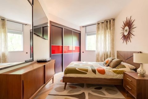 Купить квартиру в Барселона, Испания с 5 комнат, 126м², № 8448 - фото 11