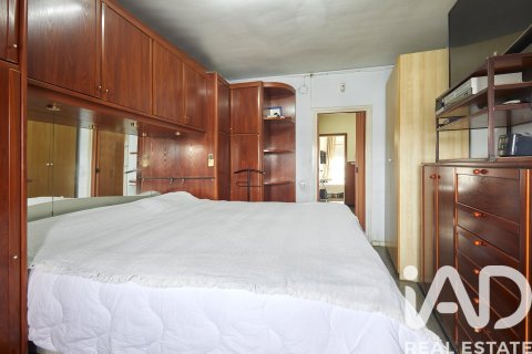 3 bedrooms apartment for sale in Barcelona, Catalonia, Spain № 8453 - photo 22