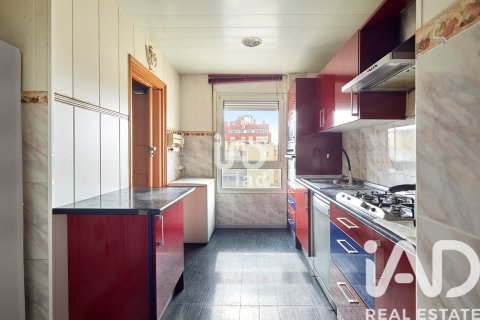 3 bedrooms apartment for sale in Barcelona, Catalonia, Spain № 8453 - photo 10