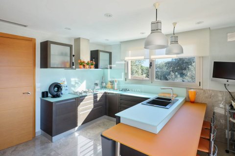5 bedrooms villa for sale in Sant Vicenc De Montalt, Barcelona, Catalonia, Spain № 4000 - photo 6