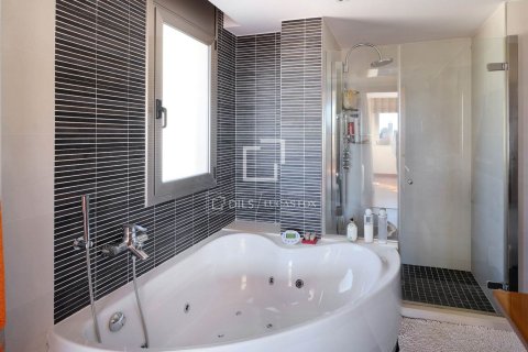 5 bedrooms villa for sale in Sant Vicenc De Montalt, Barcelona, Catalonia, Spain № 4000 - photo 24