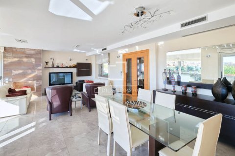 5 bedrooms villa for sale in Sant Vicenc De Montalt, Barcelona, Catalonia, Spain № 4000 - photo 10
