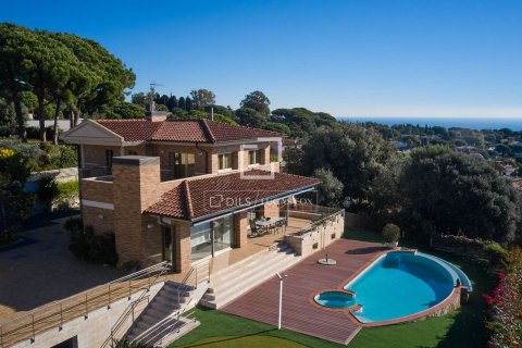 5 bedrooms villa for sale in Sant Vicenc De Montalt, Barcelona, Catalonia, Spain № 4000