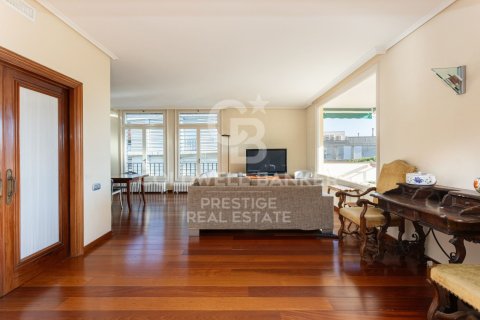 Купить квартиру в Барселона, Испания с 6 спален, 228м², № 5381 - фото 4