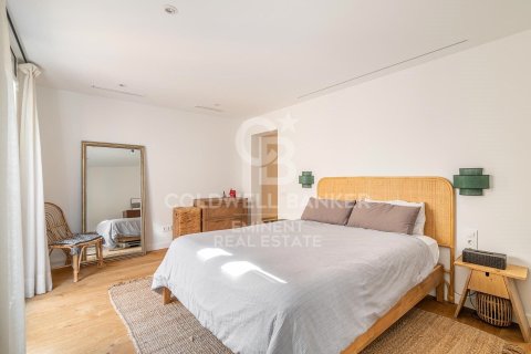 Ático de 3 dormitorios en venta en Barcelona, Cataluña, Spain № 5384 - foto 9