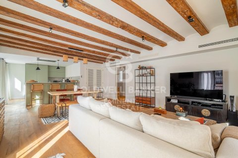 Ático de 3 dormitorios en venta en Barcelona, Cataluña, Spain № 5384 - foto 4