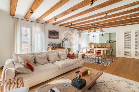 Ático de 3 dormitorios en venta en Barcelona, Cataluña, Spain № 5384 - foto 3