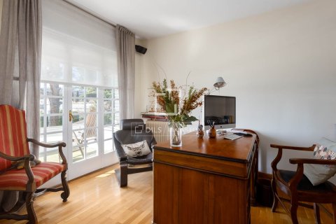 5 bedrooms villa for sale in Cabrils, Barcelona, Catalonia, Spain № 3900 - photo 15