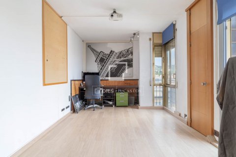 5 bedrooms apartment for sale in Barcelona, Catalonia, Spain № 8968 - photo 25