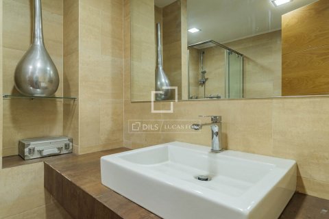 5 bedrooms apartment for sale in Barcelona, Catalonia, Spain № 8968 - photo 18