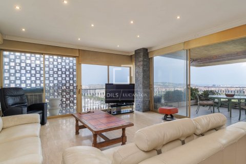 5 bedrooms apartment for sale in Barcelona, Catalonia, Spain № 8968 - photo 2