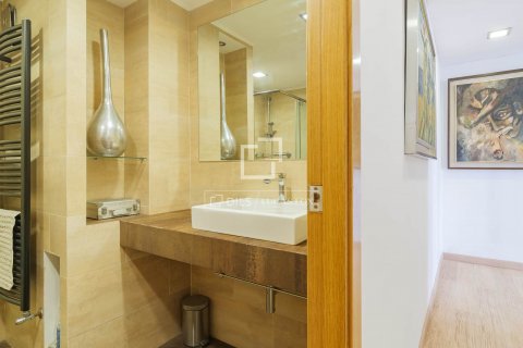 5 bedrooms apartment for sale in Barcelona, Catalonia, Spain № 8968 - photo 16