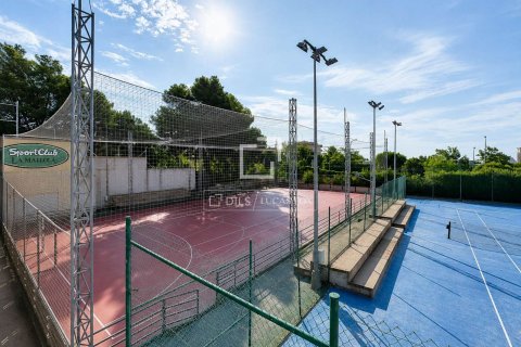 5 bedrooms villa for sale in Esplugues de Llobregat, Barcelona, Catalonia, Spain № 8970 - photo 19