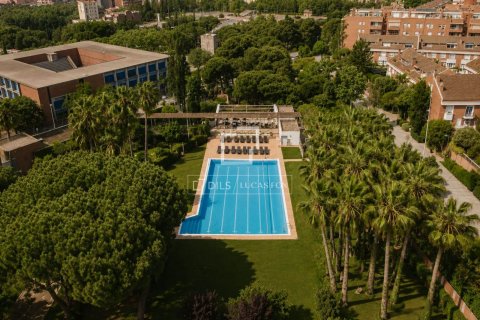 5 bedrooms villa for sale in Esplugues de Llobregat, Barcelona, Catalonia, Spain № 8970 - photo 17