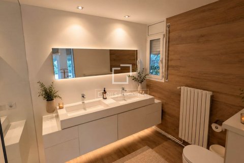 5 bedrooms villa for sale in Esplugues de Llobregat, Barcelona, Catalonia, Spain № 8970 - photo 12