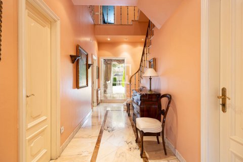 8 bedrooms villa for sale in Barcelona, Catalonia, Spain № 8964 - photo 17