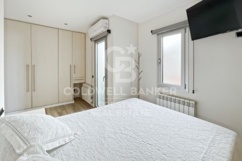 1 bedroom penthouse for sale in Barcelona, Catalonia, Spain № 7951 - photo 11