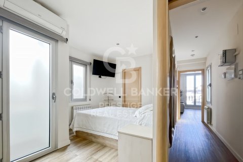 1 bedroom penthouse for sale in Barcelona, Catalonia, Spain № 7951 - photo 12