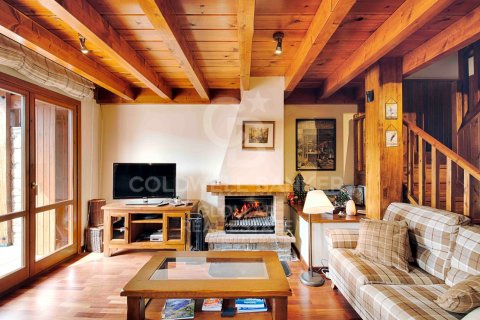 3 bedrooms house for sale in Catalonia, Spain № 7956 - photo 2