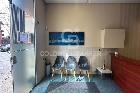 181 sq.m. commercial property for sale in Barcelona, Catalonia, Spain № 7954 - photo 4