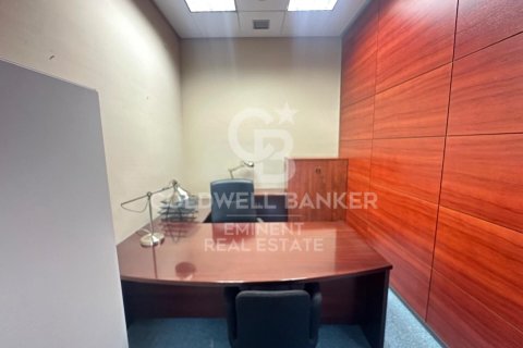 181 sq.m. commercial property for sale in Barcelona, Catalonia, Spain № 7954 - photo 7