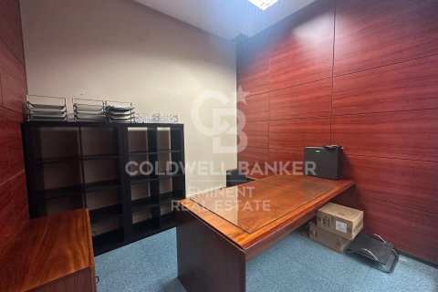 181 sq.m. commercial property for sale in Barcelona, Catalonia, Spain № 7954 - photo 6