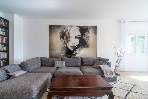 6 bedrooms house for sale in Lloret de Mar, Girona, Catalonia, Spain № 7184 - photo 20