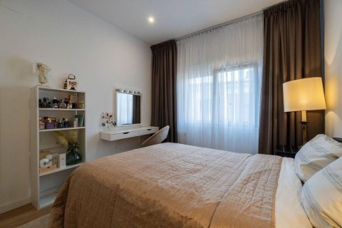6 bedrooms house for sale in Lloret de Mar, Girona, Catalonia, Spain № 7184 - photo 11
