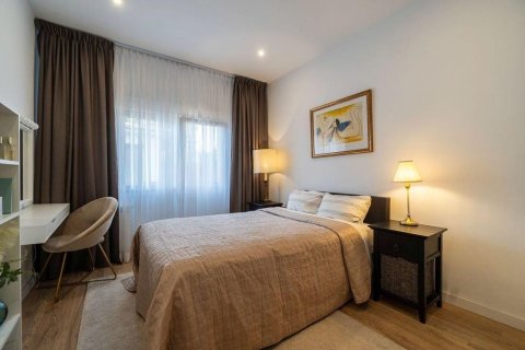 6 bedrooms house for sale in Lloret de Mar, Girona, Catalonia, Spain № 7184 - photo 12