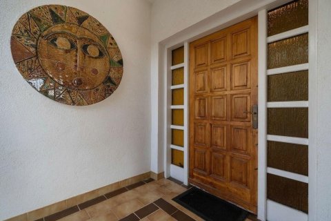 6 bedrooms house for sale in Lloret de Mar, Girona, Catalonia, Spain № 7184 - photo 22