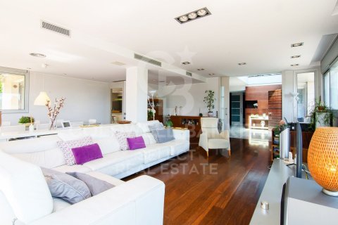5 bedrooms villa for sale in Cerdanyola Del Valles, Barcelona, Catalonia, Spain № 7738 - photo 22