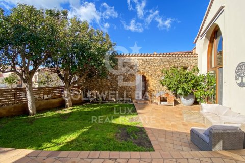 3 bedrooms house for sale in Palau-saverdera, Girona, Catalonia, Spain № 7739 - photo 13