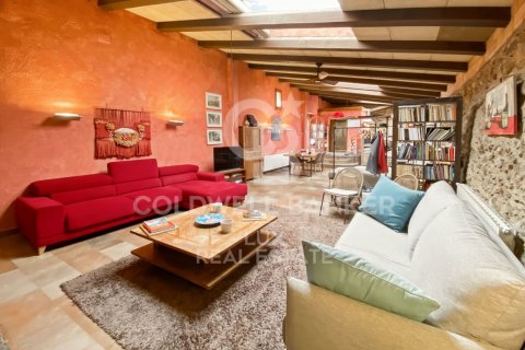 3 bedrooms house for sale in Palau-saverdera, Girona, Catalonia, Spain № 7739 - photo 8