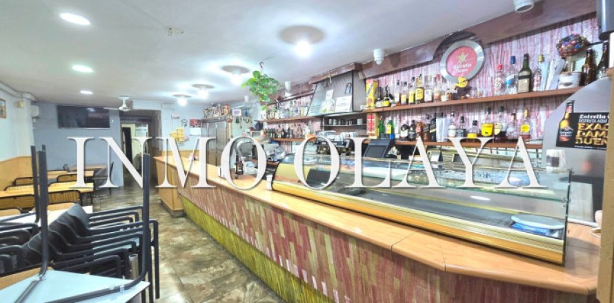 250 m² commercial property à vendre à Sants-Montjuic, Barcelona, Catalonia, Spain № 2460