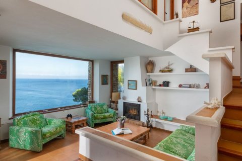 6 bedrooms house for sale in Begur, Girona, Catalonia, Spain № 7090 - photo 17