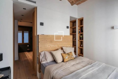 Купить квартиру в Барселона, Испания с 3 спальни, 103м², № 3865 - фото 6