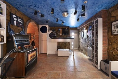 4 bedrooms house for sale in Castelldefels, Barcelona, Catalonia, Spain № 1404 - photo 3