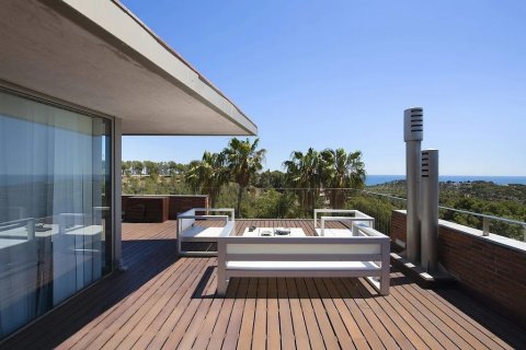 4 bedrooms house for sale in Castelldefels, Barcelona, Catalonia, Spain № 1404 - photo 18