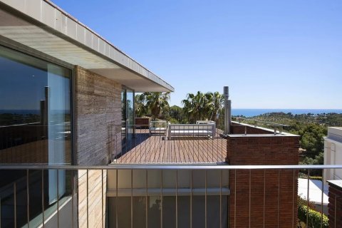 4 bedrooms house for sale in Castelldefels, Barcelona, Catalonia, Spain № 1404 - photo 10