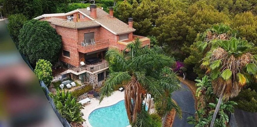 5 bedrooms house for sale in Castelldefels, Barcelona, Catalonia, Spain № 1406