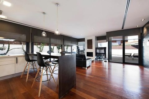 4 bedrooms house for sale in Castelldefels, Barcelona, Catalonia, Spain № 1405 - photo 8