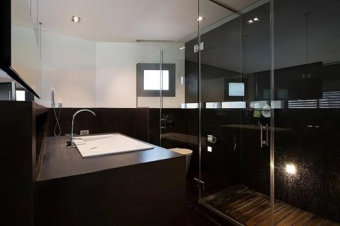 4 bedrooms house for sale in Castelldefels, Barcelona, Catalonia, Spain № 1405 - photo 17