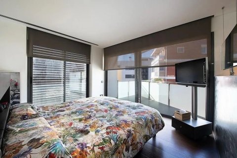 4 bedrooms house for sale in Castelldefels, Barcelona, Catalonia, Spain № 1405 - photo 15
