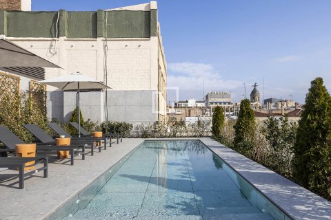 Apartamento de 2 dormitorios en alquiler en Barcelona, Cataluña, Spain № 4510 - foto 23